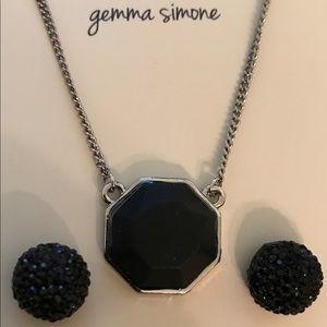 Necklace and earrings set